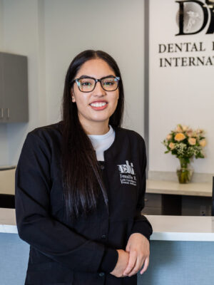 Meet The Team Dental Health International dentist in Chelsea, MA Dr. Jeya Guna Dr. Luxmi Guna Dr. Aynka Guna Dr. Anuradha Deshmukh Dr. Oleg (Alex) Agranovich Dr. Angela Lin Dr. Jubin Zaboulian Dr. Rekha Hariwala