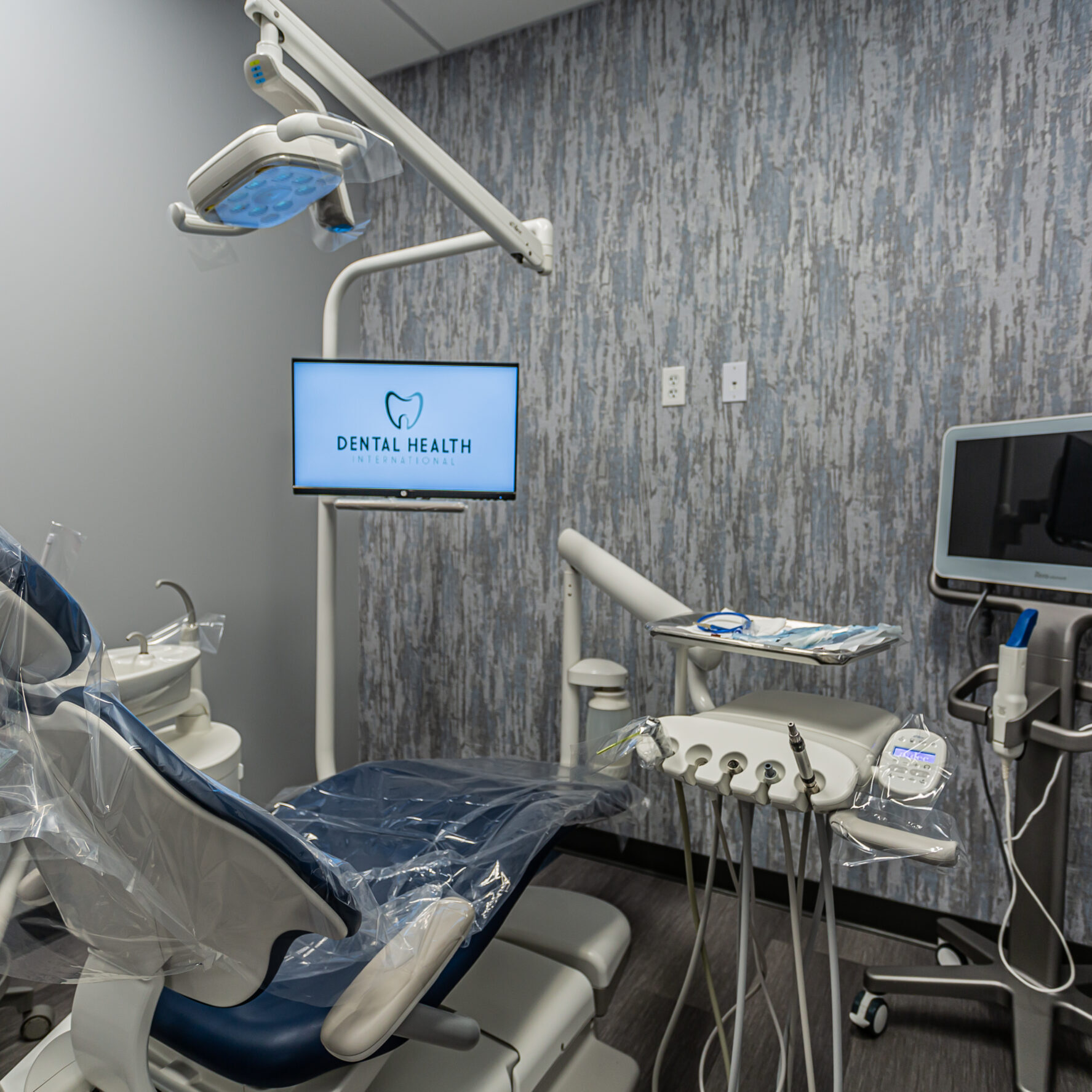 office tour Dental Health International dentist in Chelsea, MA Dr. Jeya Guna Dr. Luxmi Guna Dr. Aynka Guna Dr. Anuradha Deshmukh Dr. Oleg (Alex) Agranovich Dr. Angela Lin Dr. Jubin Zaboulian Dr. Rekha Hariwala