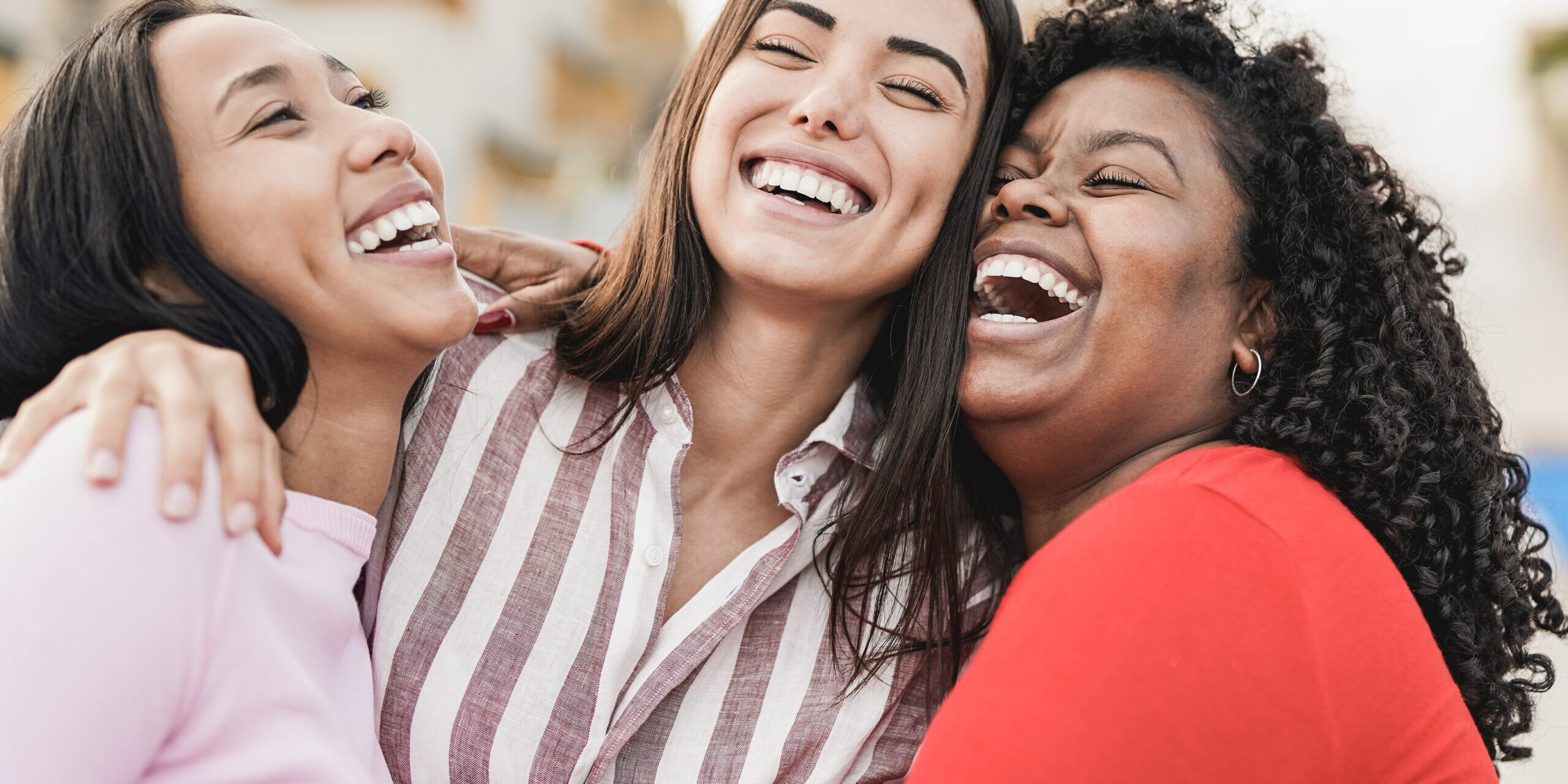 Teeth Whitening vs. Veneers dental health international dentist in chelsea ma Teeth Whitening vs. Veneers dental health international dentist in chelsea ma